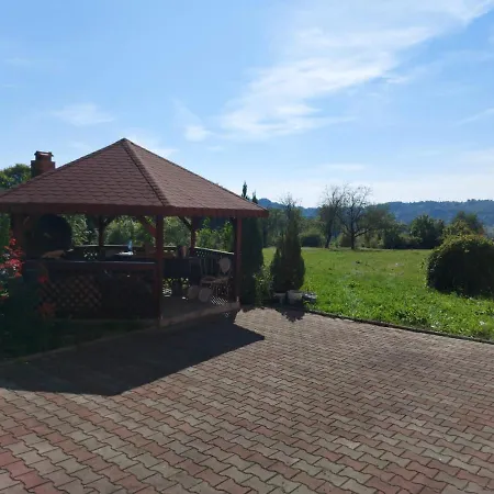Casa De Vacanta La Ticu * Cindesti (Arges)